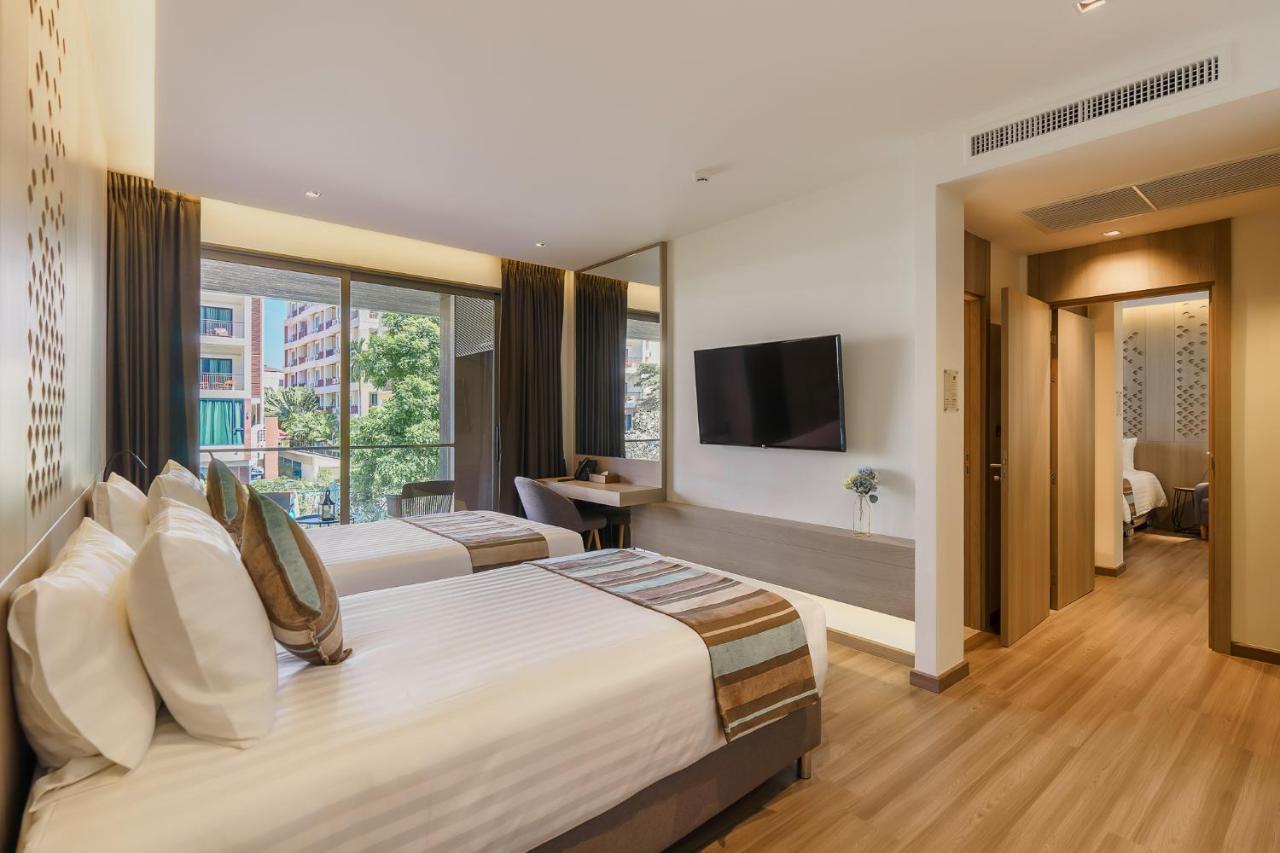 Fifth Pattaya Jomtien By Shiwalai Int Hotel Exterior photo Deluxe Room